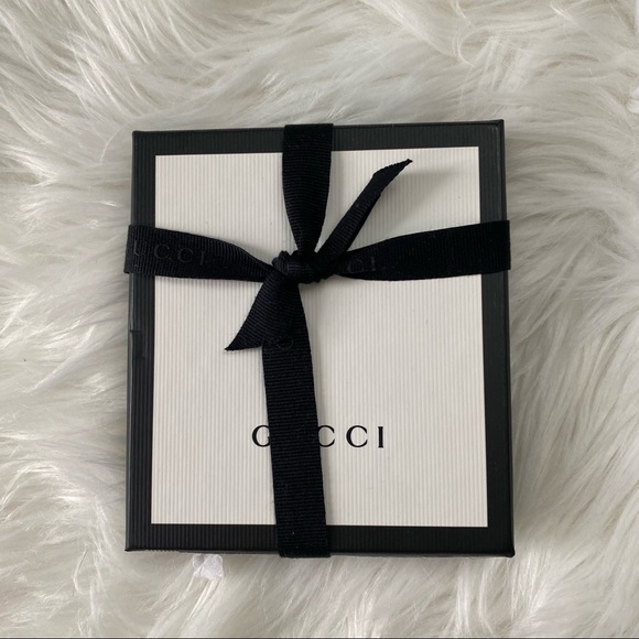 NEW GUCCI Leather Card Case With Bow - Picture 4 of 9